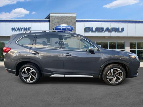 2022 Subaru Forester Touring