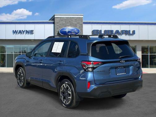 Horizon Blue Pearl 2025 Subaru Forester Premium