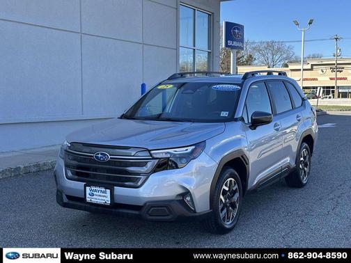 Ice Silver Metallic 2025 Subaru Forester Premium