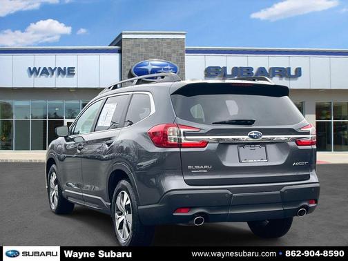 2023 Subaru Ascent Premium 8-Passenger