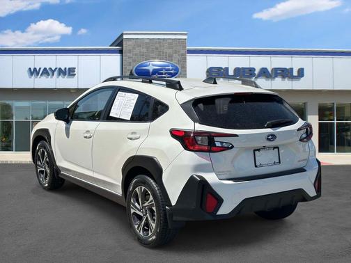 Crystal White Pearl 2024 Subaru Crosstrek Premium