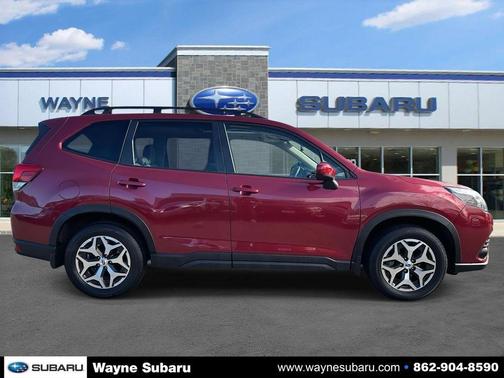 2023 Subaru Forester Premium