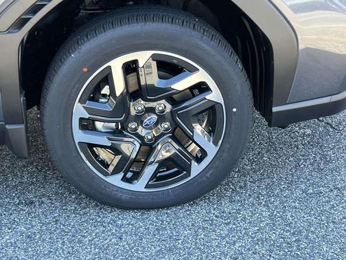 2025 Subaru Forester Hybrid Premium