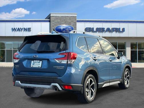 2023 Subaru Forester 2.5i Touring