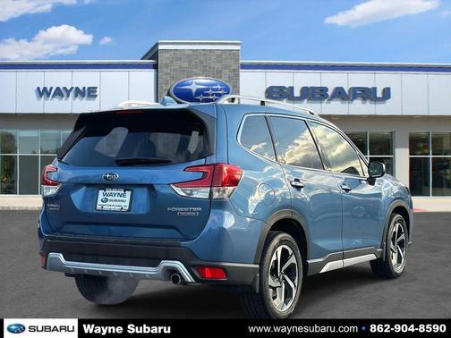 2023 Subaru Forester 2.5i Touring