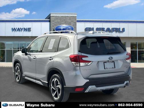 2023 Subaru Forester Touring