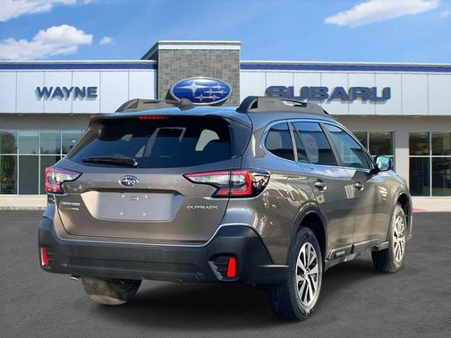 2022 Subaru Outback Premium