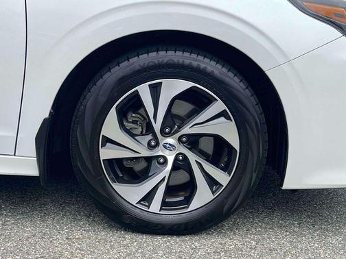 2022 Subaru Legacy Premium