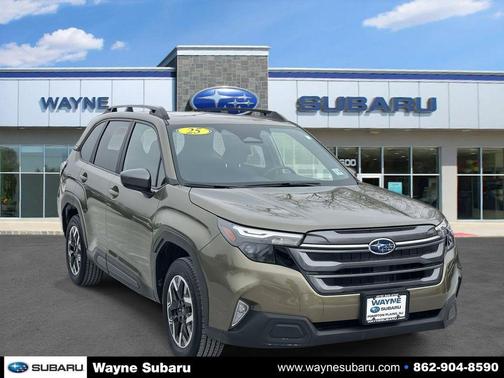 2025 Subaru Forester Premium