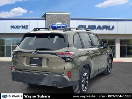 2025 Subaru Forester Premium