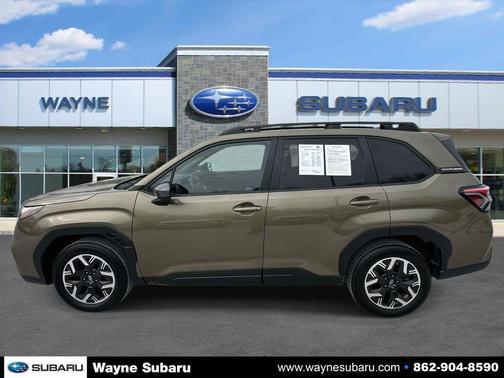 2025 Subaru Forester Premium