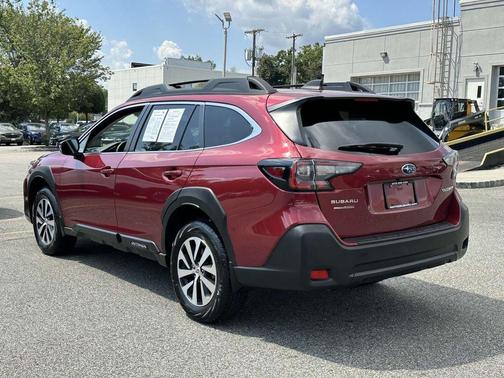 2025 Subaru Outback Premium