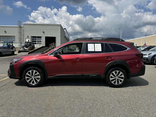 2025 Subaru Outback Premium