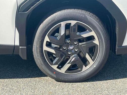 2025 Subaru Forester Hybrid Premium