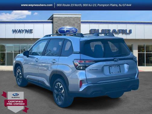 Ice Silver Metallic 2025 Subaru Forester Premium