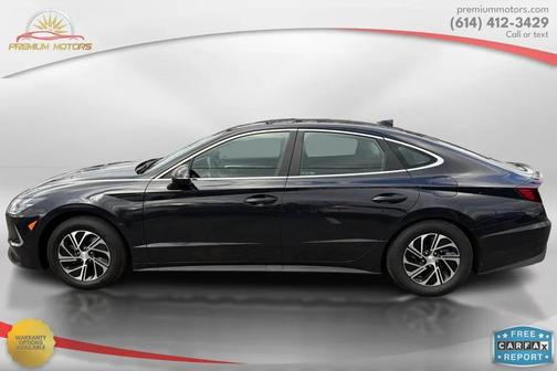 2023 Hyundai SONATA Hybrid Base