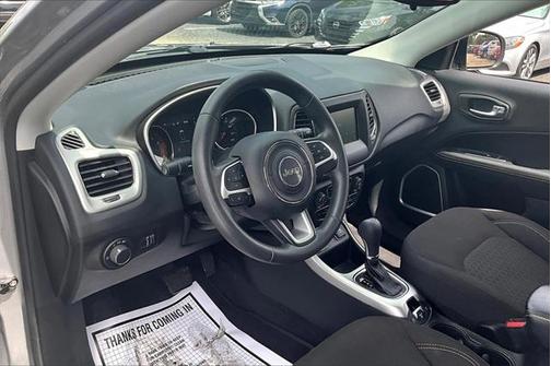 2020 Jeep Compass Sport