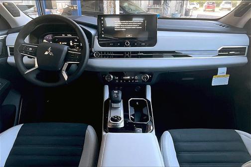 2025 Mitsubishi Outlander SE 2.5 2WD