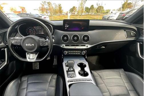 2023 Kia Stinger GT2