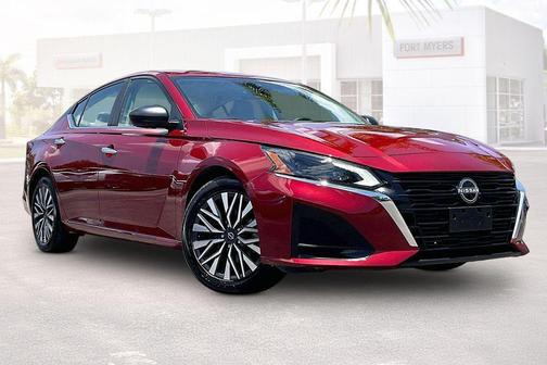 Scarlet Ember 2025 Nissan Altima 2.5 SV