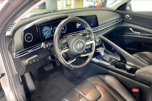 2025 Hyundai ELANTRA HEV Limited