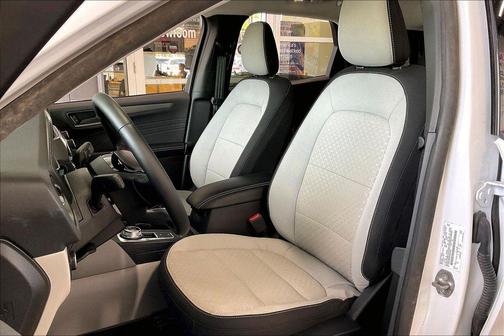 Oxford White 2024 Ford Escape Active