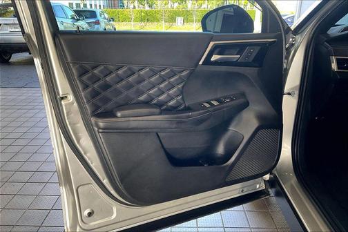 2023 Mitsubishi Outlander SEL Black Edition 2WD