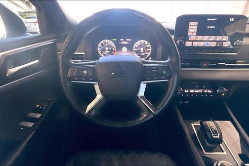 2023 Mitsubishi Outlander SEL Black Edition 2WD