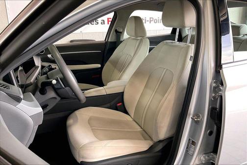 Aero Silver 2025 Hyundai SONATA SEL