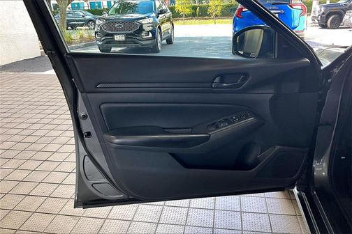 2024 Nissan Altima S FWD