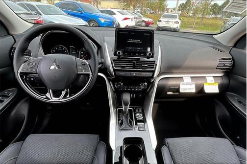 2025 Mitsubishi Eclipse Cross SE