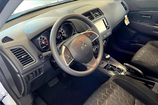 2025 Mitsubishi Outlander Sport 2.0 ES