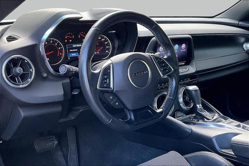 Summit White 2020 Chevrolet Camaro LT1