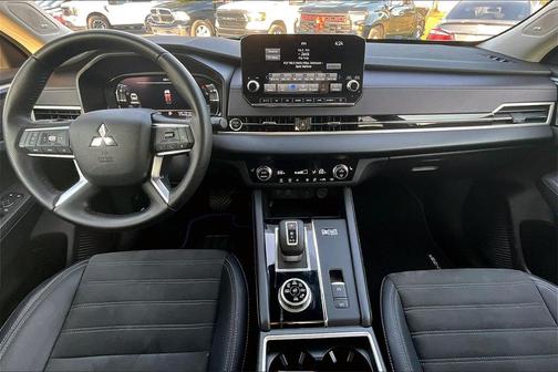 White Diamond 2024 Mitsubishi Outlander PHEV SE S-AWC