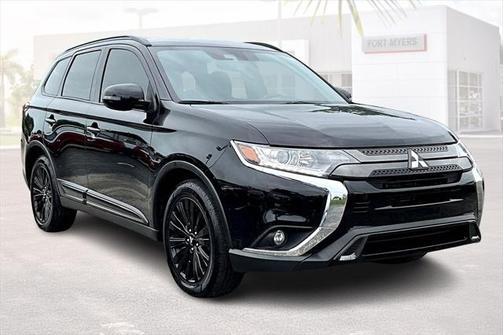 2020 Mitsubishi Outlander LE