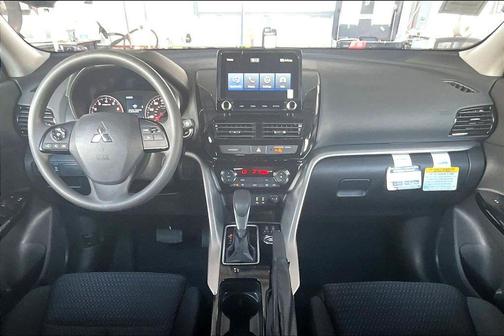 2026 Mitsubishi Eclipse Cross LE