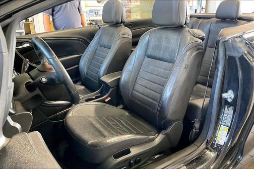 Ebony Twilight Metallic 2018 Buick Cascada Premium