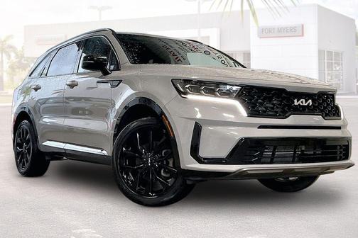 Gray 2023 Kia Sorento EX