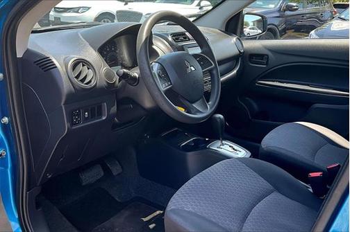 2020 Mitsubishi Mirage ES