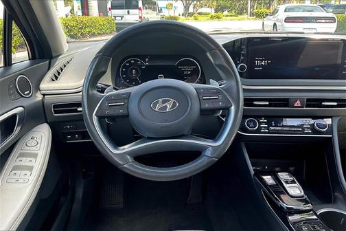 2023 Hyundai SONATA Limited