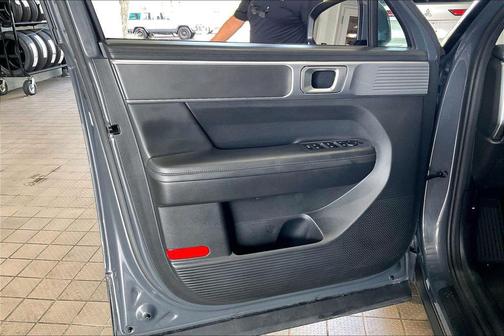 Ecotronic Gray 2025 Hyundai SANTA FE SEL 2.4