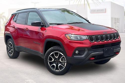 Red Hot Pearlcoat 2025 Jeep Compass Trailhawk