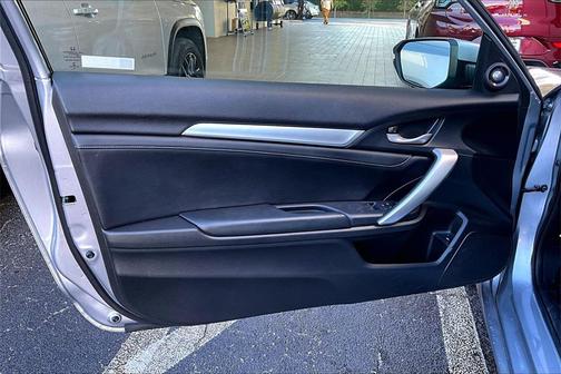 2019 Honda Civic Touring