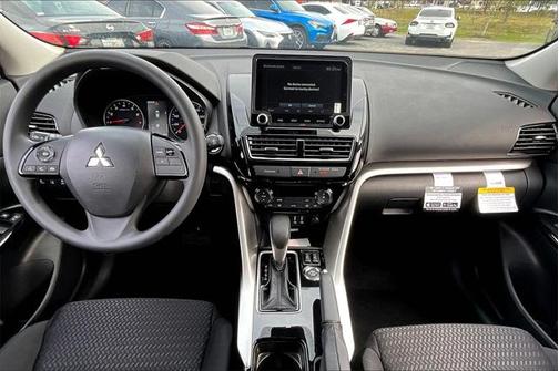 2025 Mitsubishi Eclipse Cross LE