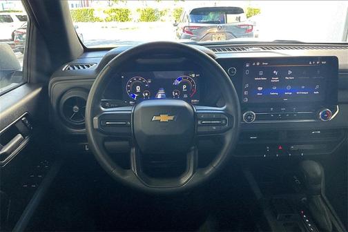 2024 Chevrolet Colorado WT