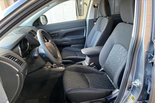 2025 Mitsubishi Outlander Sport 2.0 ES