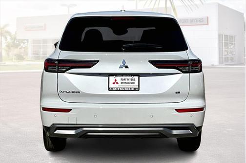 2025 Mitsubishi Outlander SE 2.5 2WD
