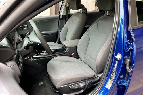 Deep Sea Blue 2025 Kia K4 LXS