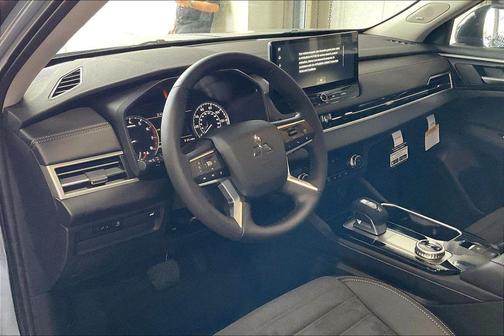 Moonstone Gray Metallic W/ Black Roof 2026 Mitsubishi Outlander TRAIL EDITION S-AWC