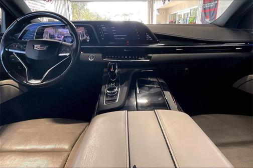 2024 Cadillac Escalade ESV Sport